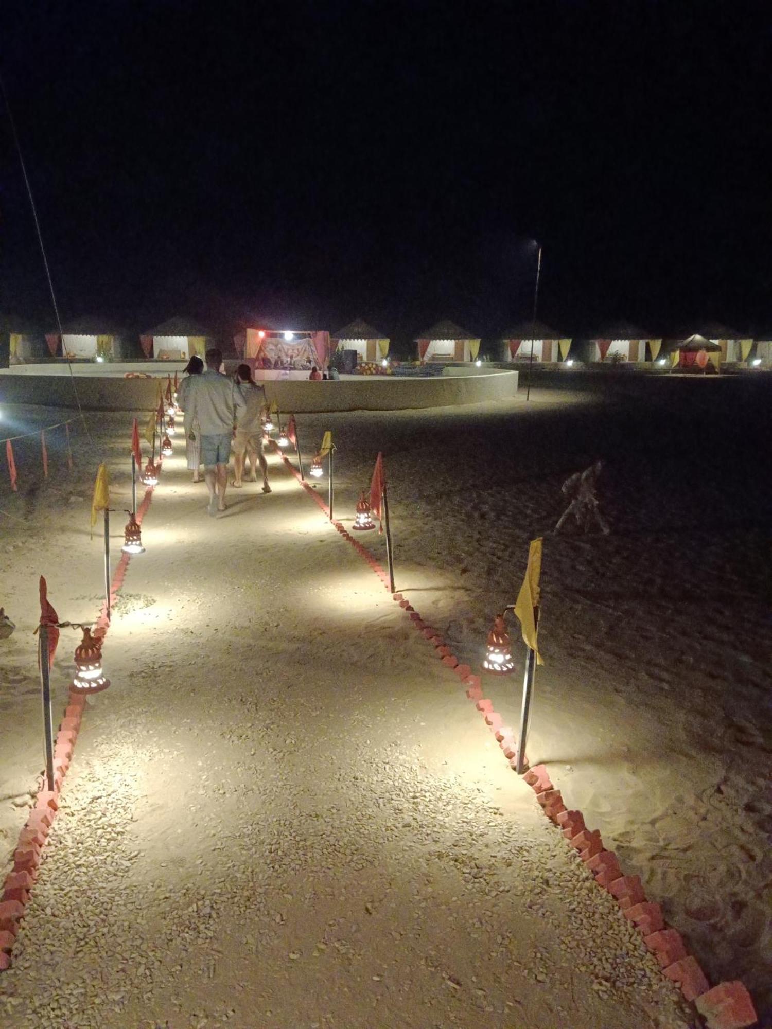 Night Stay Camp Jaisalmer Luaran gambar
